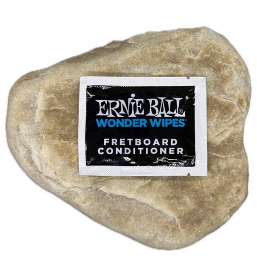 EB4247 Ernie Ball Wonder Wipes Fretboard Conditioner ściereczki do podstrunnicy