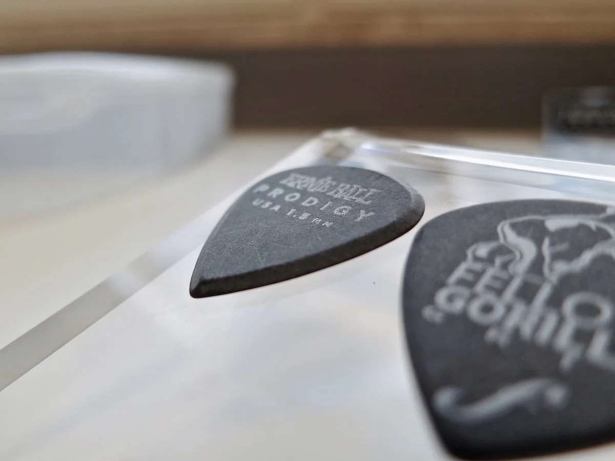 Ernie Ball Prodigy MINI kostka gitarowa