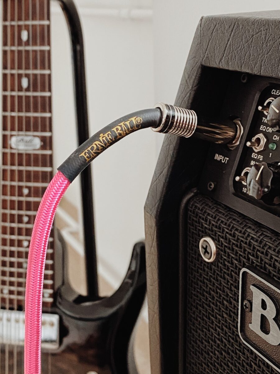 Kabel gitarowy EB6083