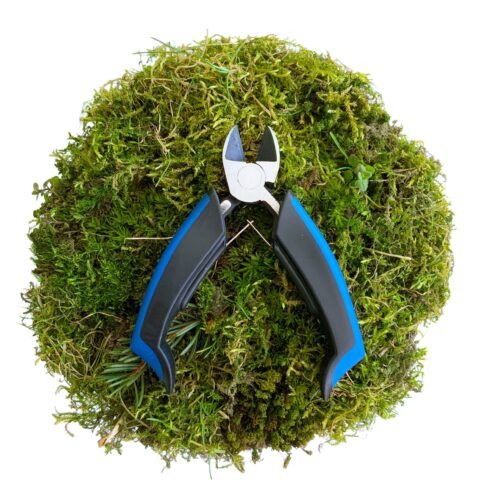 MN226 Music Nomad Grip Cutter