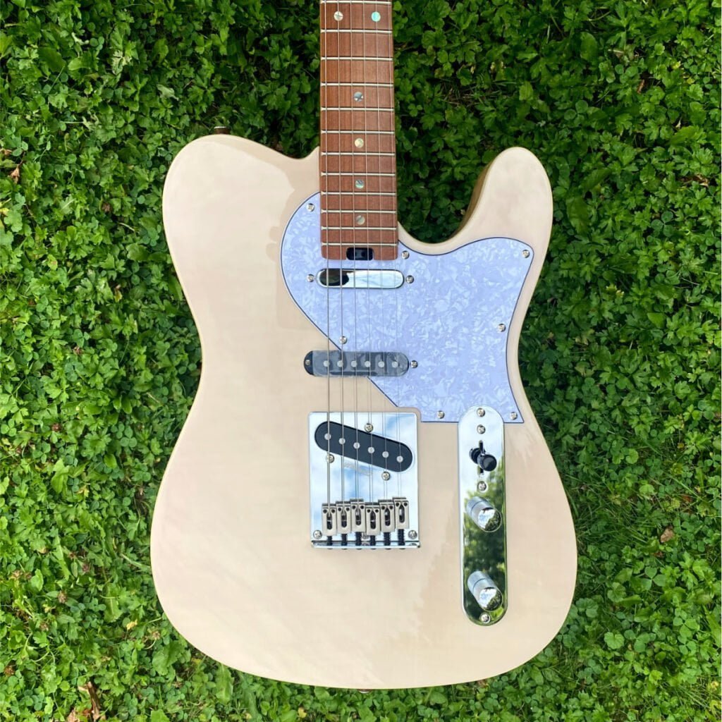 Gitara elektryczna Aria 615-MK2 Nashville MBWH Marble White