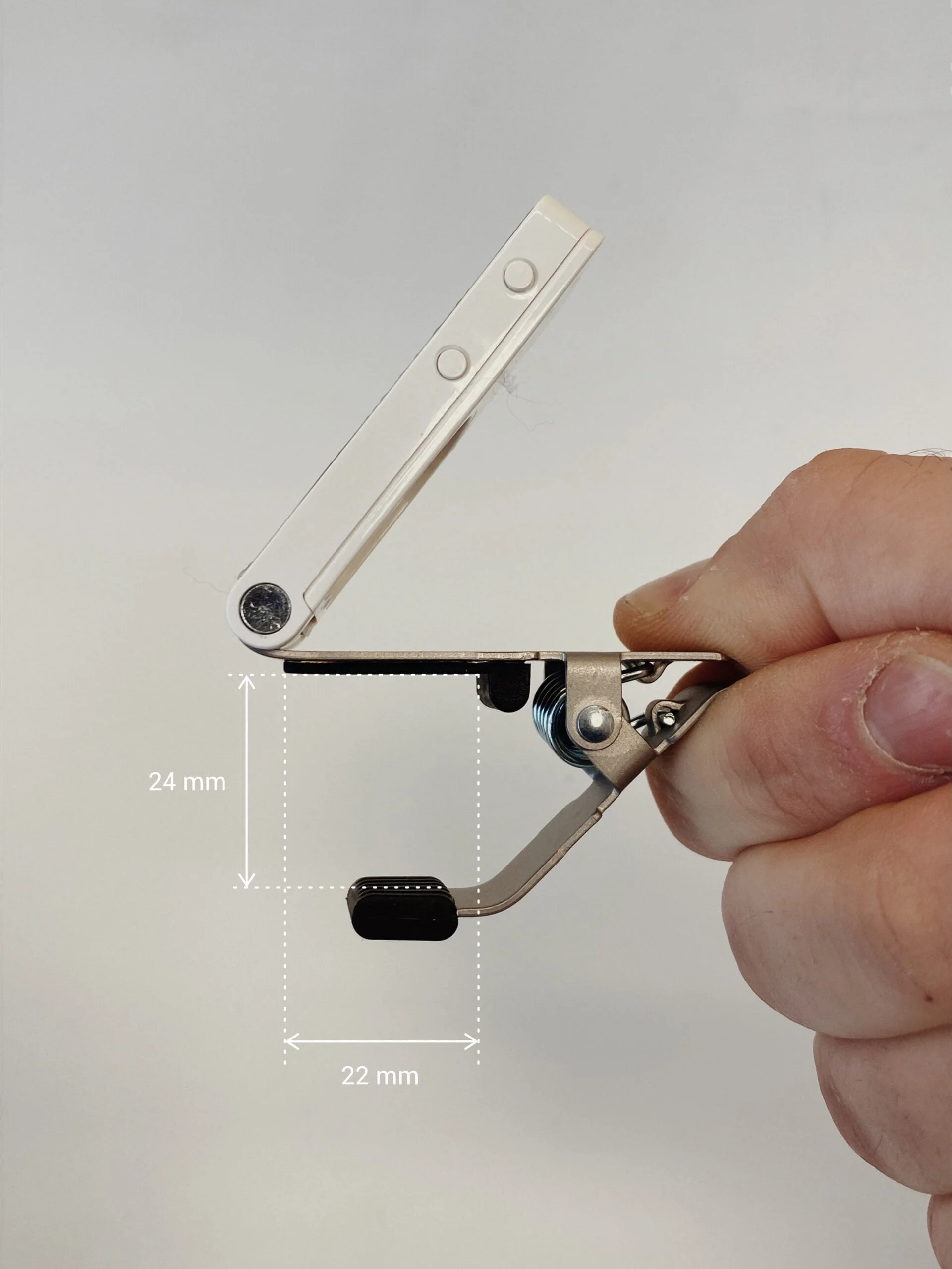 TC Electronic PolyTune Clip tuner