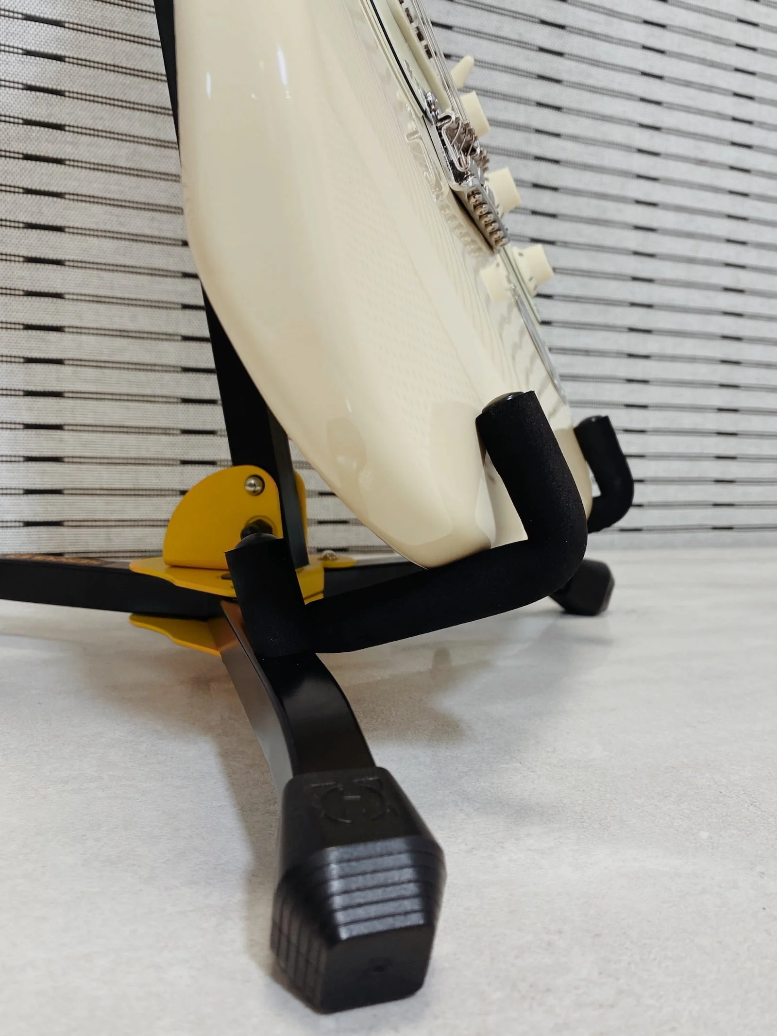 Hercules GS 402 BB statyw na gitarę elektryczną / basową