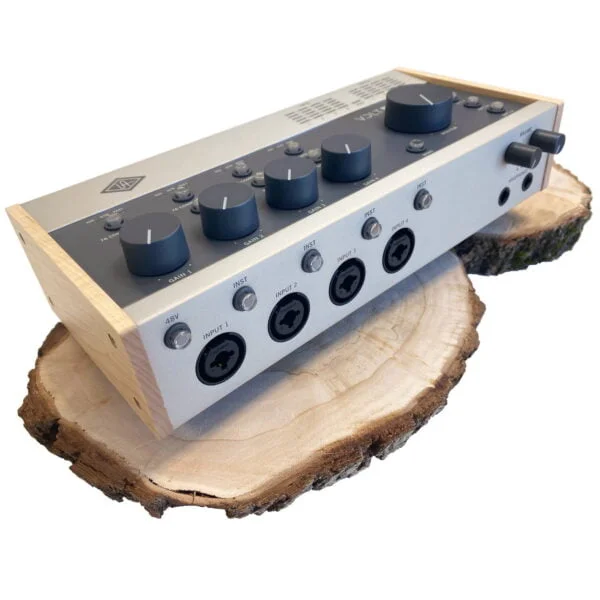 Universal Audio　VOLT 476P USB インターフェース Universal Audio Volt 476P USB Audio Interface — Vision Guitar