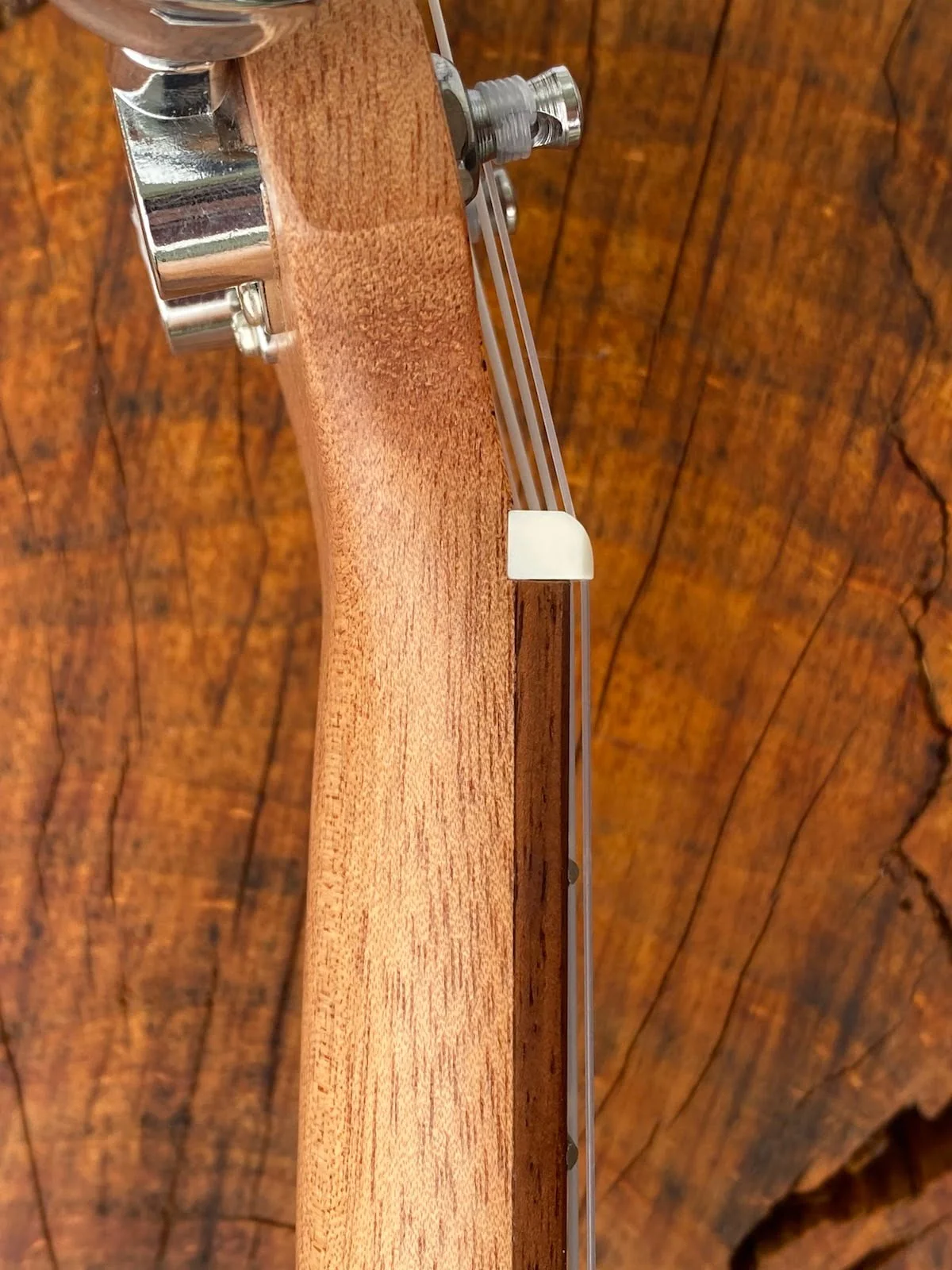 Laila UMC-2315-SM ukulele koncertowe