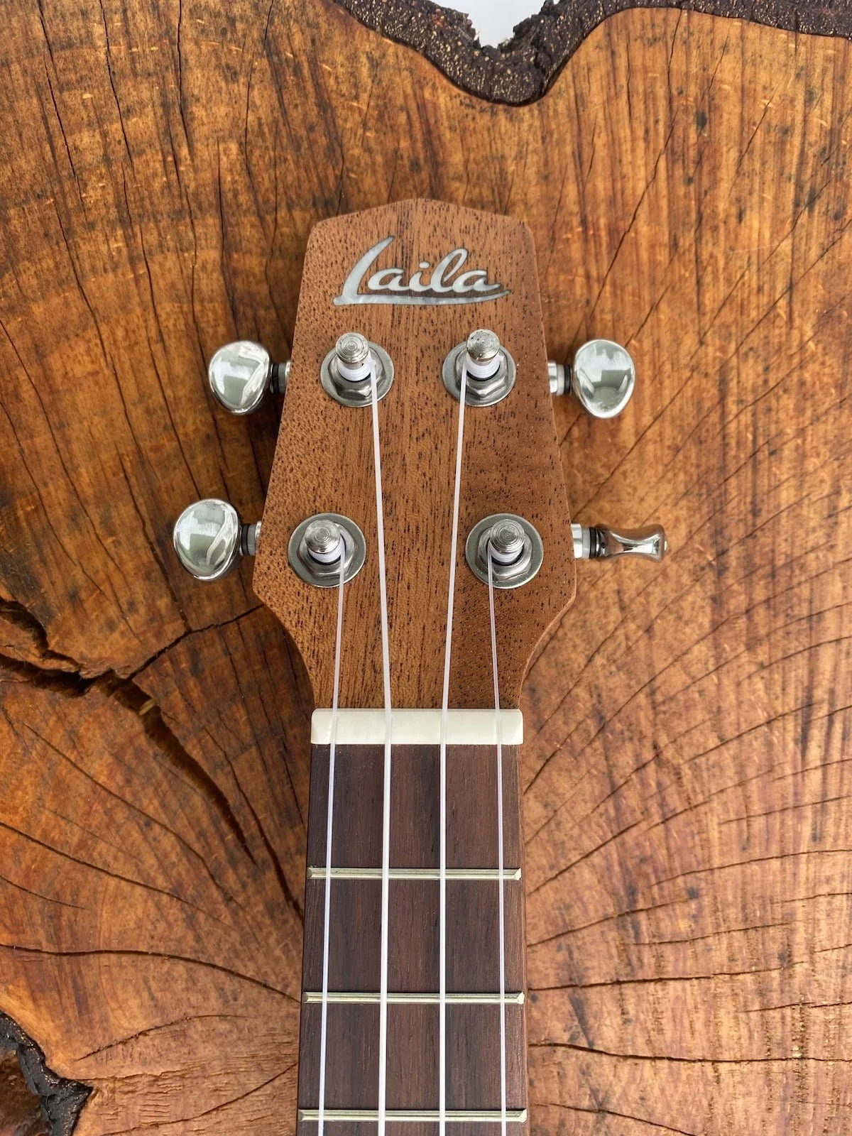 Laila UMC-2315-SM ukulele koncertowe