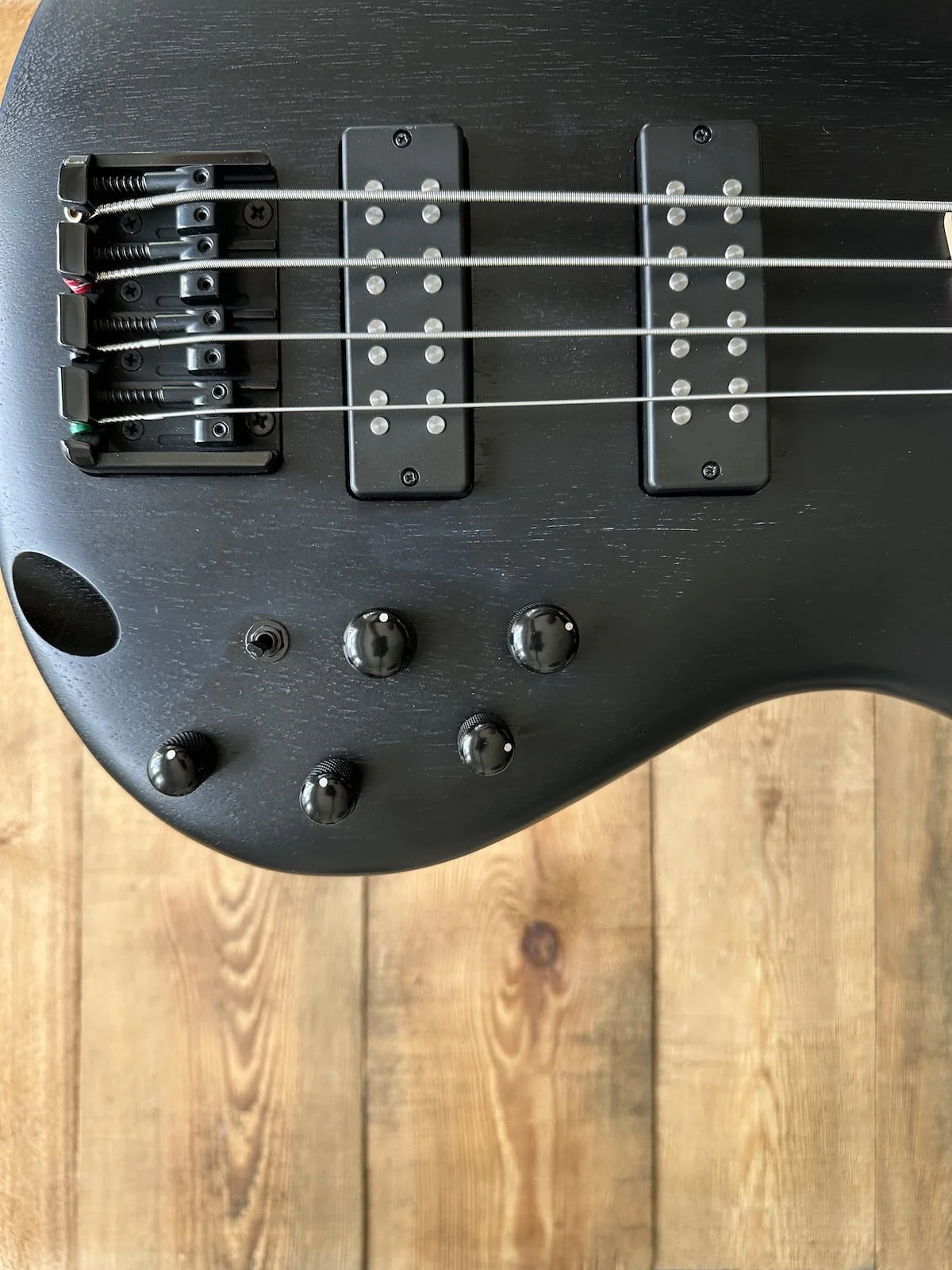 Ibanez SR300EB Weathered Black gitara basowa
