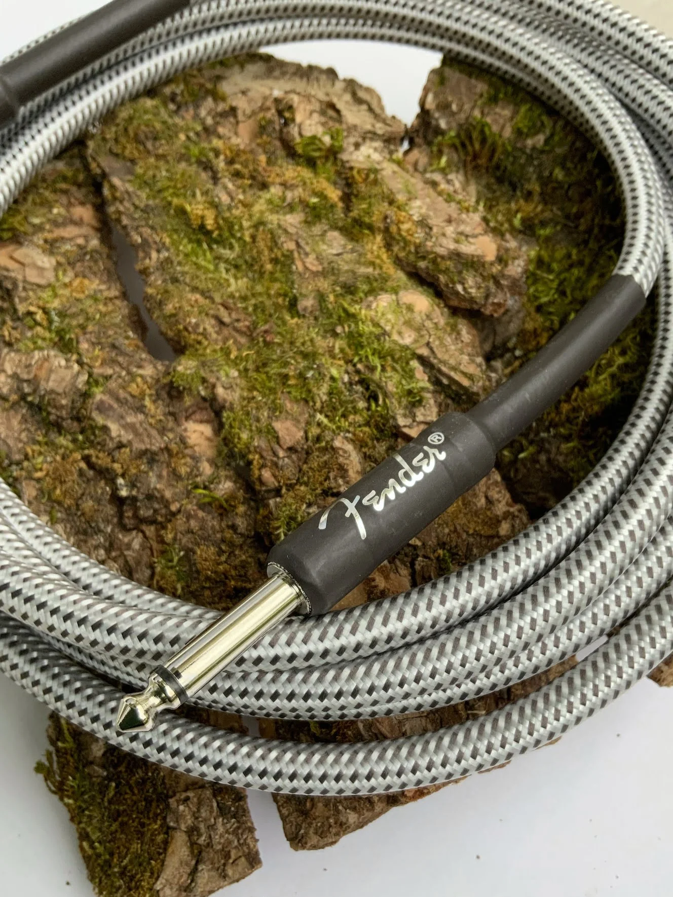 Fender Professional Series White Tweed kabel gitarowy / instrumentalny 3.05 m