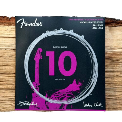 0730150609 Fender Jimi Hendrix Voodoo Child (10-38)